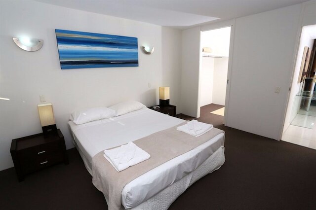 ザ リージェント アパートメンツ