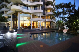 ザ リージェント アパートメンツ