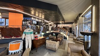 アドミラル ホテル