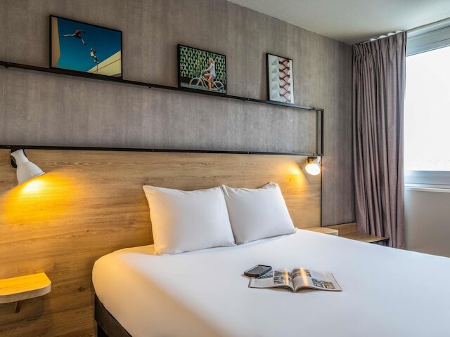 イビス パリ ジュヌヴィリエ