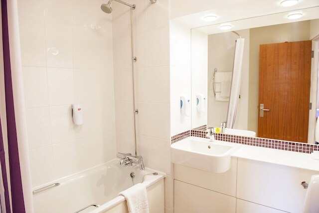 プレミア イン ロンドン ハマースミス - レイブンスコート パーク