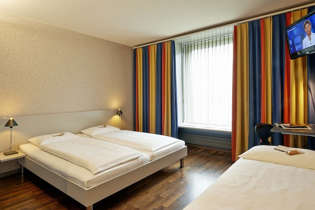 ソレル ホテル アドール