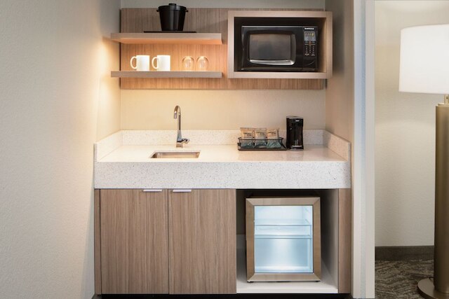 スプリングヒル スイーツ ダラス ダウンタウン / ウエスト エンド