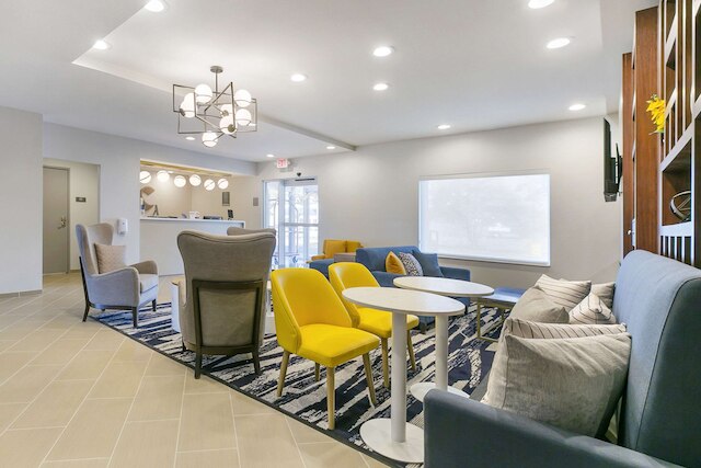 コンフォート イン&スイーツ ホゥーマ