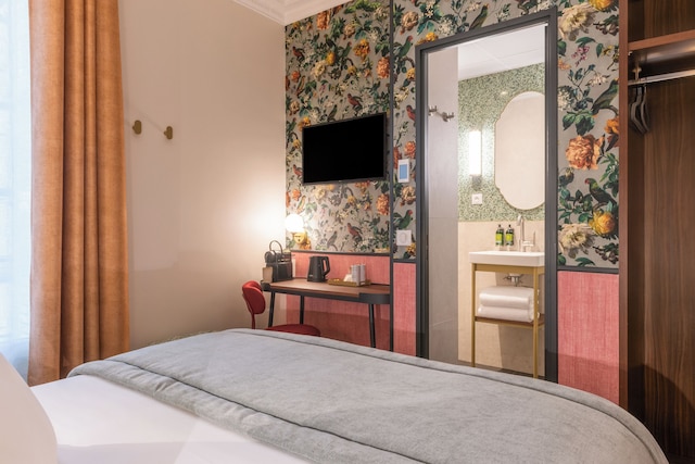 オテル ブリタニー オペラ