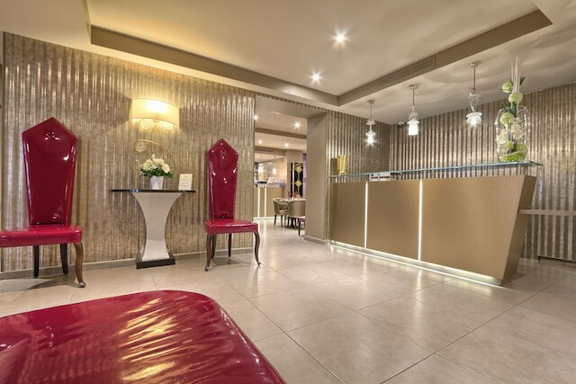 オテル モンディアル