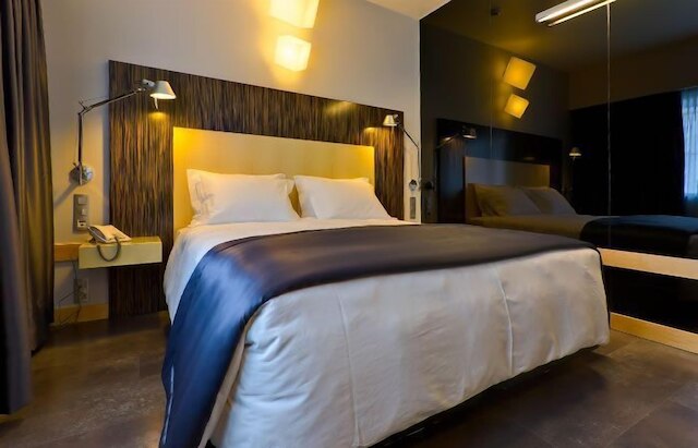 ホテル アリフ アベニーダス