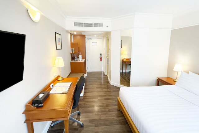 ル シャム ホテル シロム バンコク バイ PCL