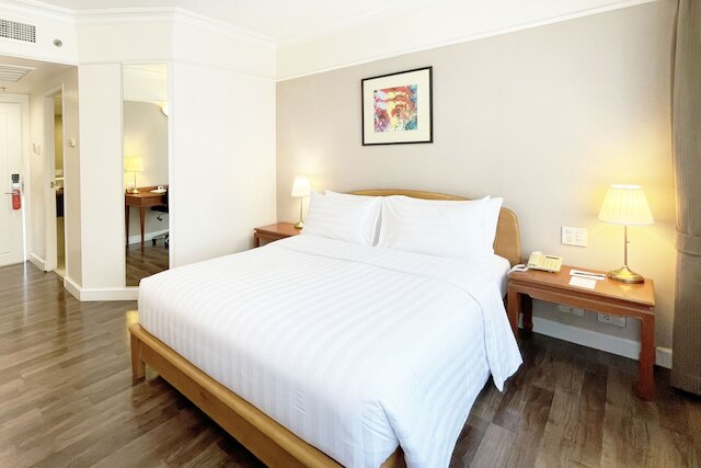 ル シャム ホテル シロム バンコク バイ PCL