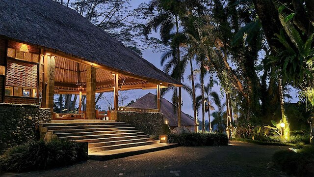 アリラ ウブドバリ