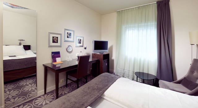 ホーム ホテル オーロラ