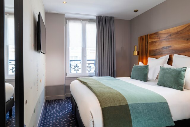 マキシム フォリー