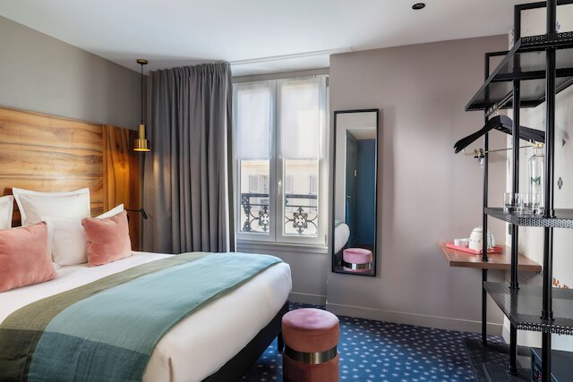 マキシム フォリー