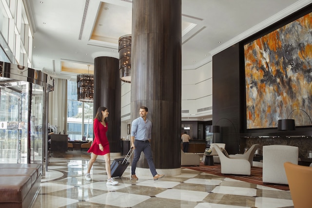 タワーズ ロタナ