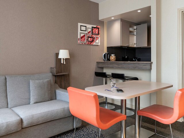 アパートホテル アダージョ ラ デフェンス エスプラナード