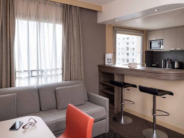 アパートホテル アダージョ ラ デフェンス エスプラナード