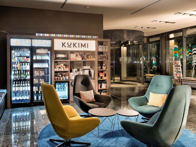 ドリント アン デア コングレスホール アウグスブルク