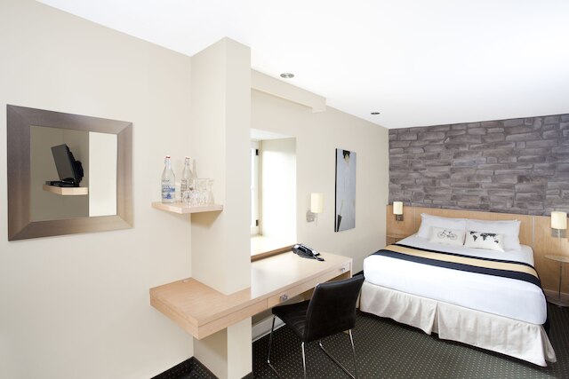 ホテル デュ ヴュー ケベック