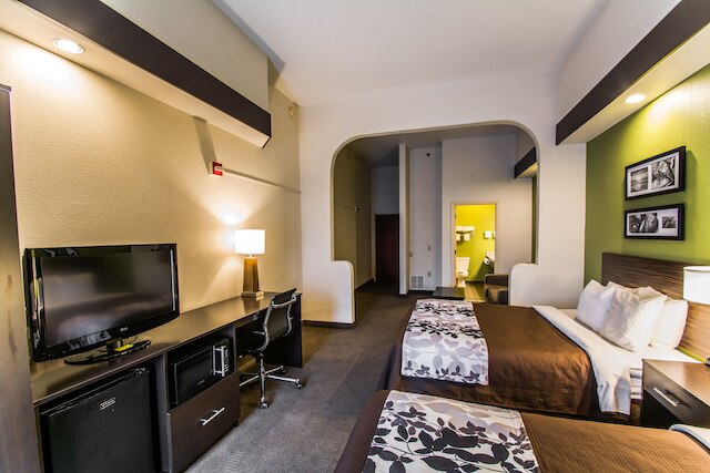 スリープ イン & スイーツ オーランド インターナショナル エアポート