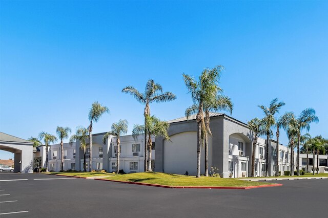 アワーグラス ホテル トレードマークコレクション by ウィンダム