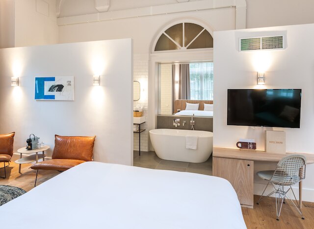 ホテル アリーナ