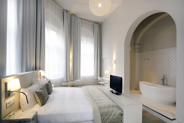 ホテル アリーナ