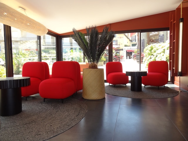 ホテル フロリダ