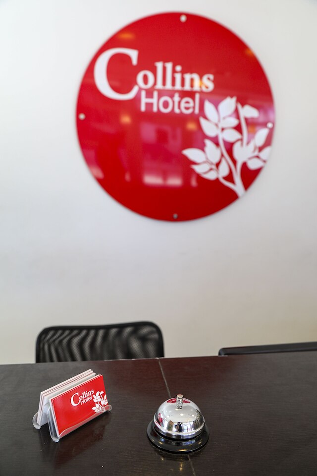 コリンズ ホテル