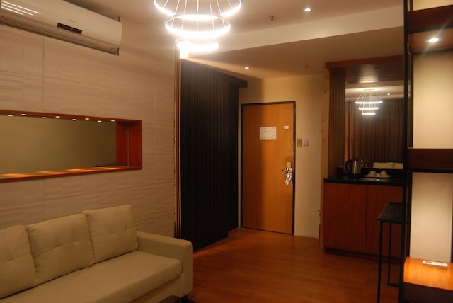 ザ・ゴールデン・ピーク・ホテル＆スイーツ・パワード・バイ・ココテル