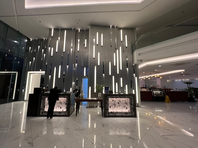 ザ・ゴールデン・ピーク・ホテル＆スイーツ・パワード・バイ・ココテル