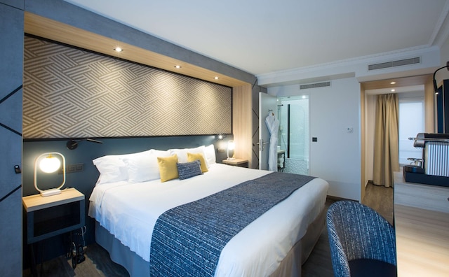 ベストウェスタン プラス オーシャン バティニョール