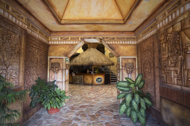 ホテル エクスバラムケ アンド スパ カンクン