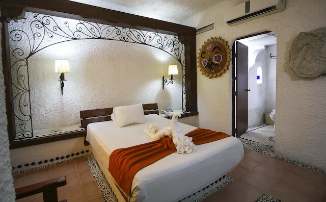 ホテル エクスバラムケ アンド スパ カンクン