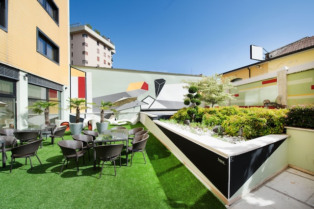 アート ホテル ナヴィッリ