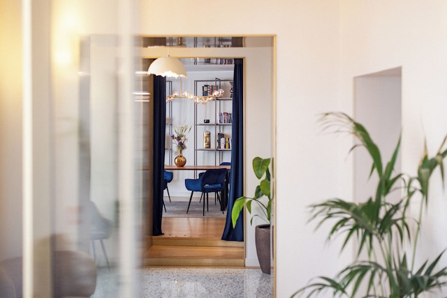 9 ホテル チェサリ