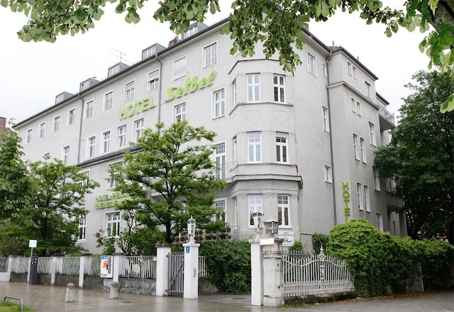 ホテル セイベル