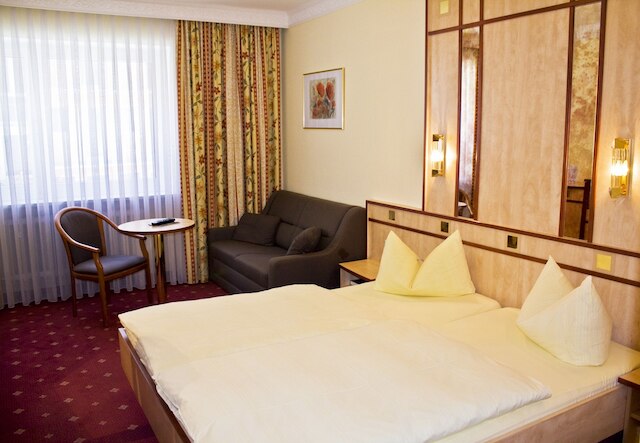 アルファ シティ センター