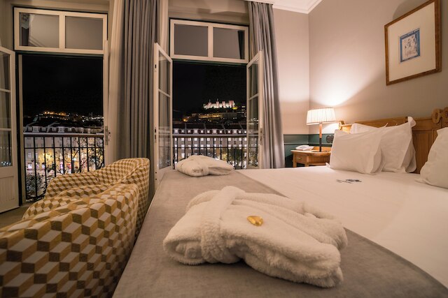 ホテル メトロポール