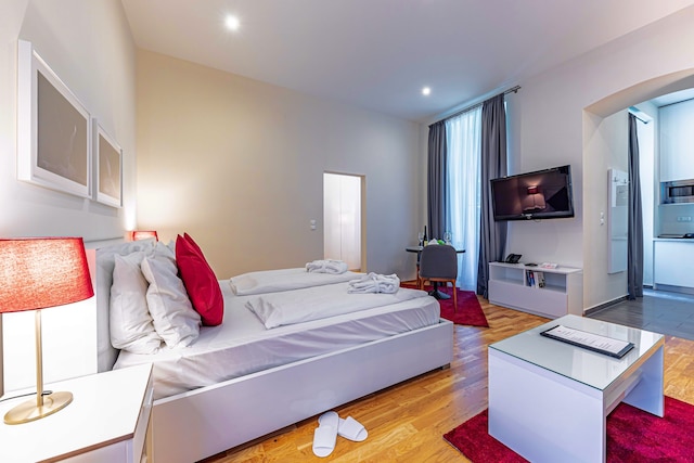 ザ レバンテ ラトハウス アパートメンツ