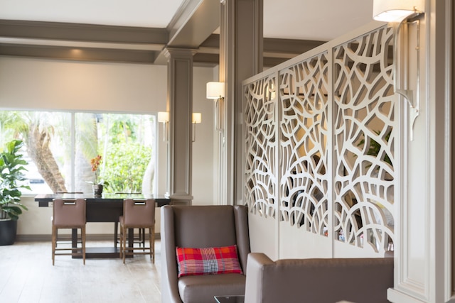 ALO ホテル バイ エアーズ, オレンジ