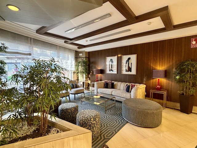 ホテル ダービー セビリア