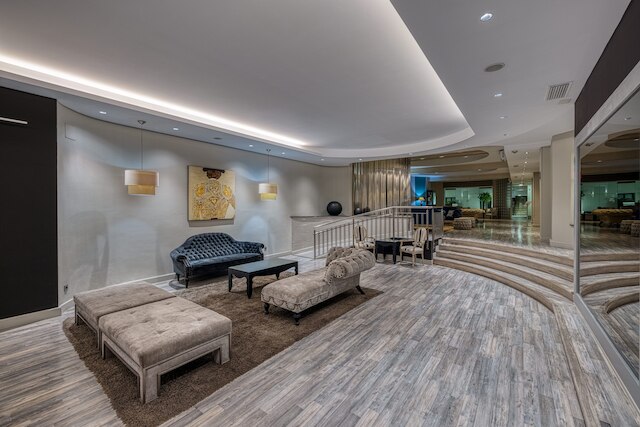 ビルヘン デ ロス レイエス オテル