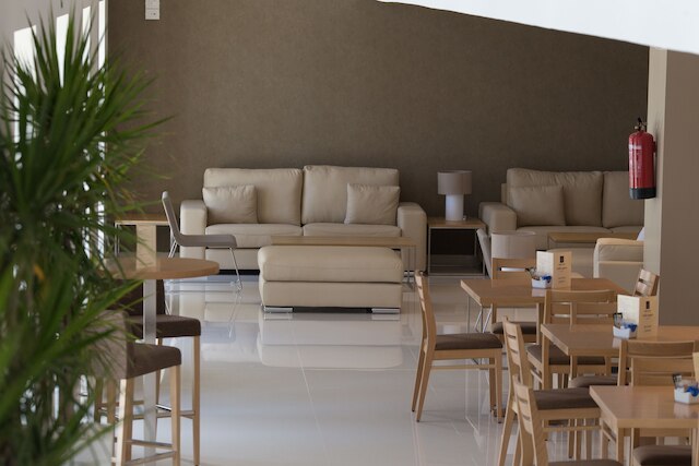 ホテル MA セヴィーリャ コングレソス