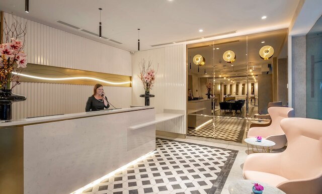 ザ モーガン ホテル