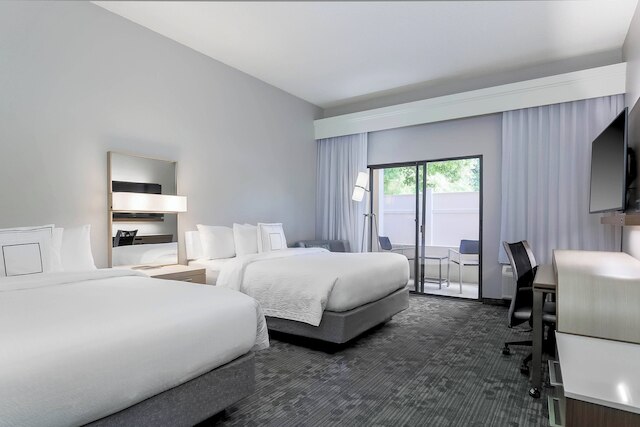 コートヤード バイ マリオット タンパ ブランドン