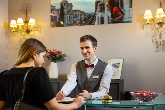 ベスト ウェスタン ラクミ ナイス