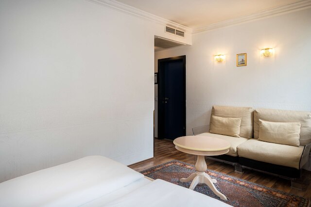 アートホテル アナ ガラ