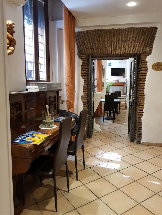 ホテル ジュリア