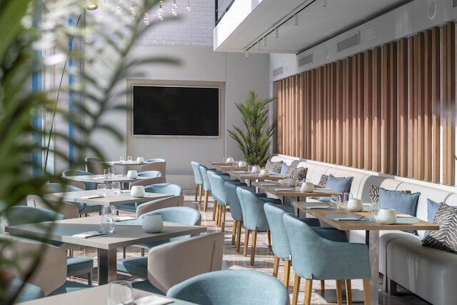 サレス  ホテル シウタット デル プラット バルセロナ エアポート