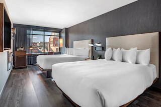 コートヤード・バイ マリオット ワシントン DC デュポン・サークル